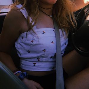 new cherry crop top